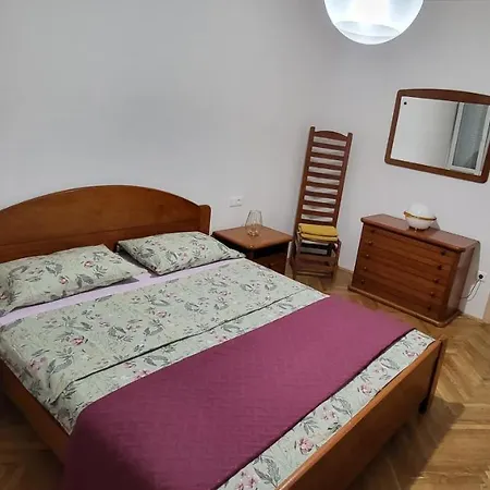 Apartman Ana *